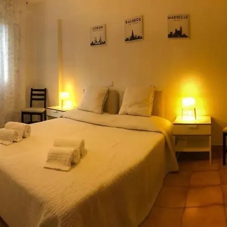 Alexa T2, Center Two Bedrooms Self Check-in