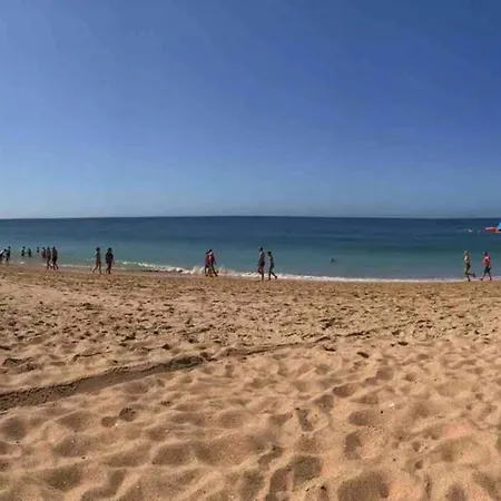 Alexa T2, Center Two Bedrooms Self Check-in Daire Albufeira